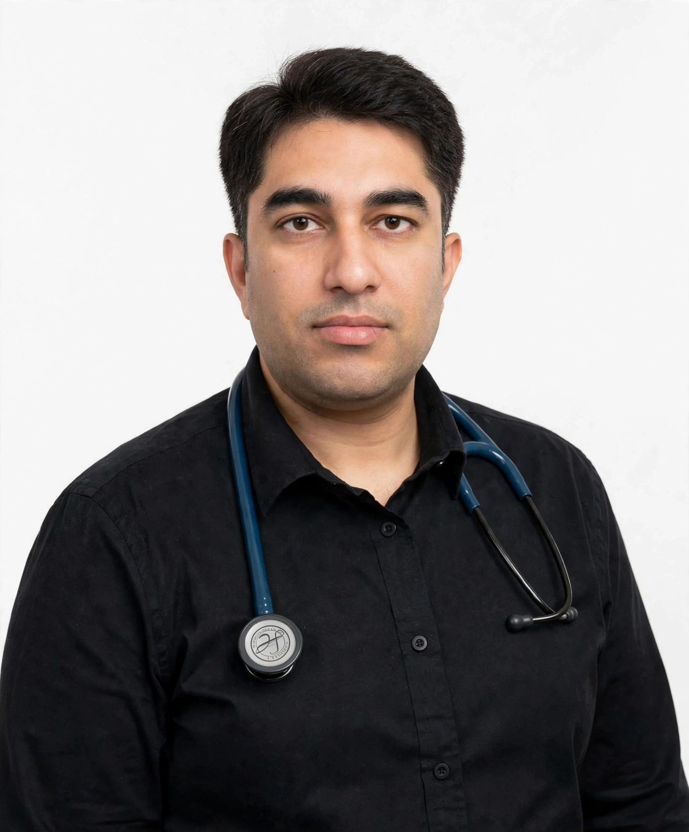 Dr. Neeraj Mumwalia MBBS DNB MNAMS Consultant Interventional Pulmonologist professional portrait photo
